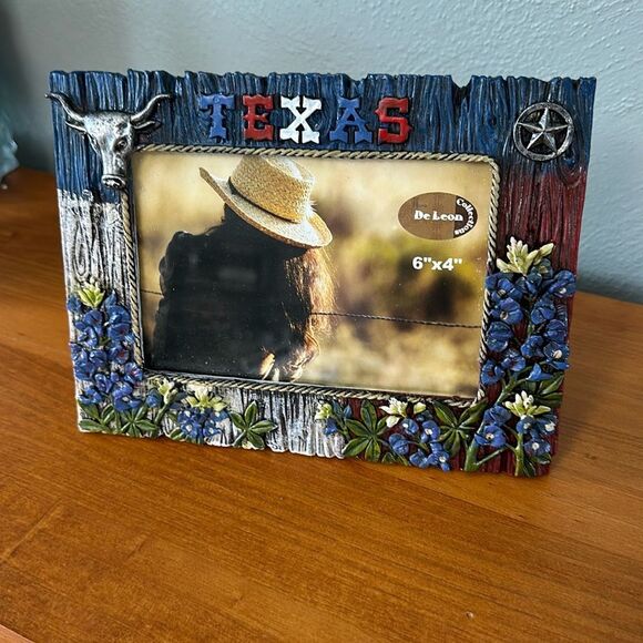 De Leon Home Collection Texas Star Steer Plants 6x4 Picture Frame Red White Blue - Picture 1 of 3
